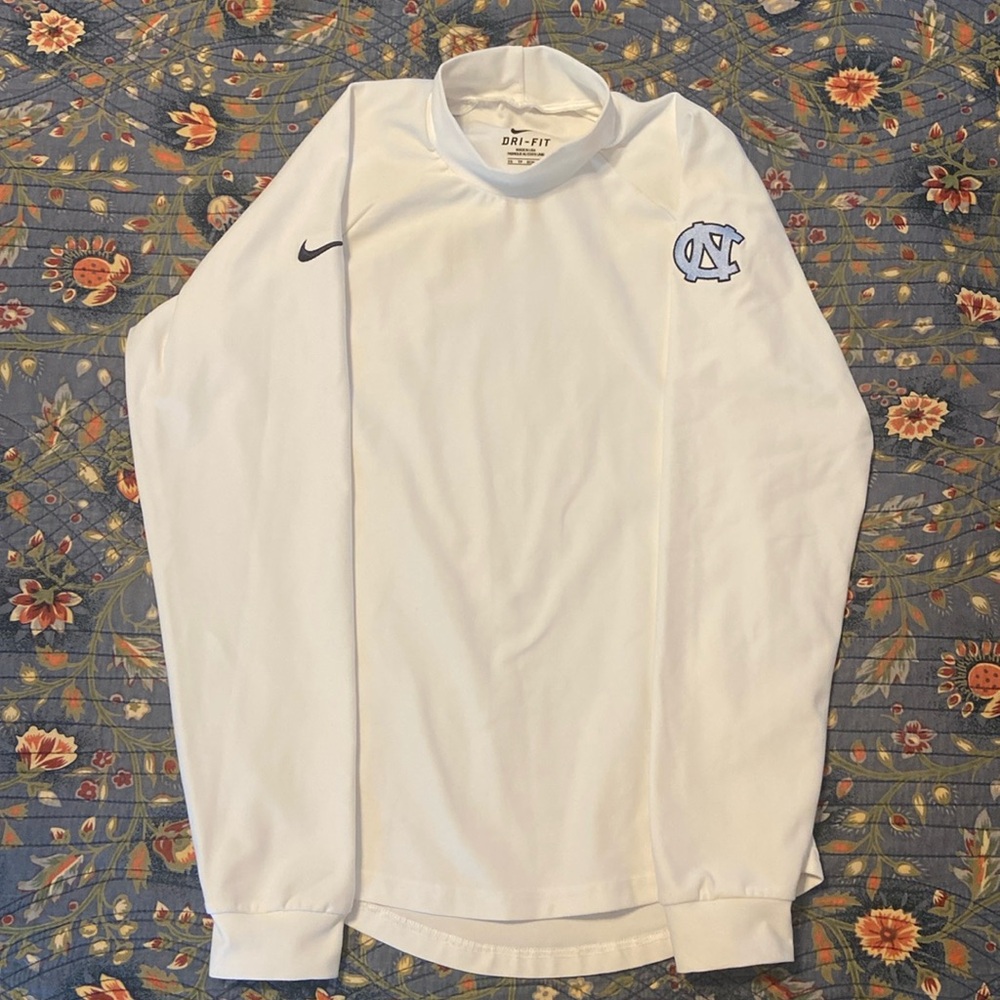 Woman’s UNC mock turtleneck